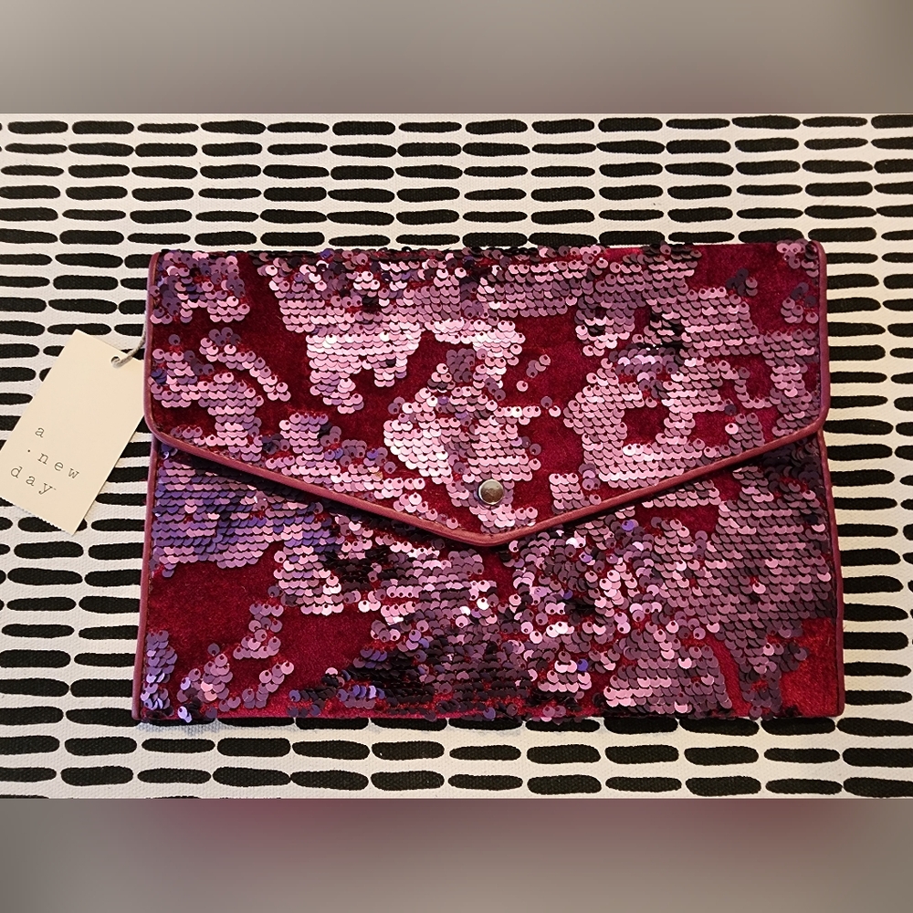 New Day Sequin/velvet Envelope clutch (nwt)